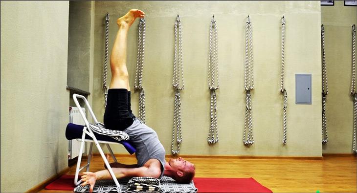 Стойка березка болит спина