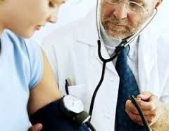 Давление скачет сильно болит голова